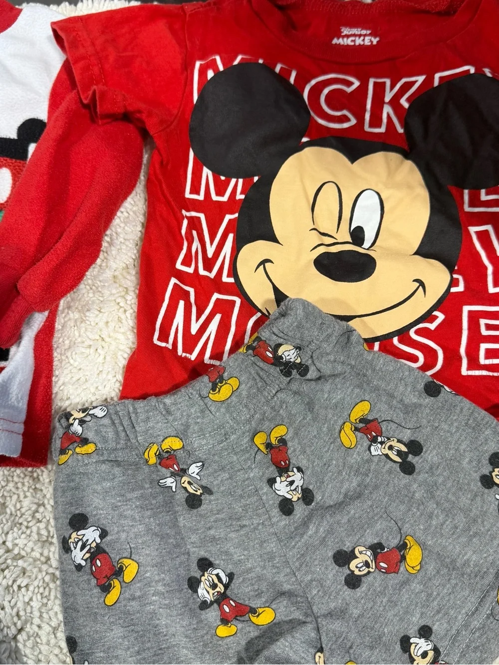 Disney Red  Mickey Mouse sets 12m